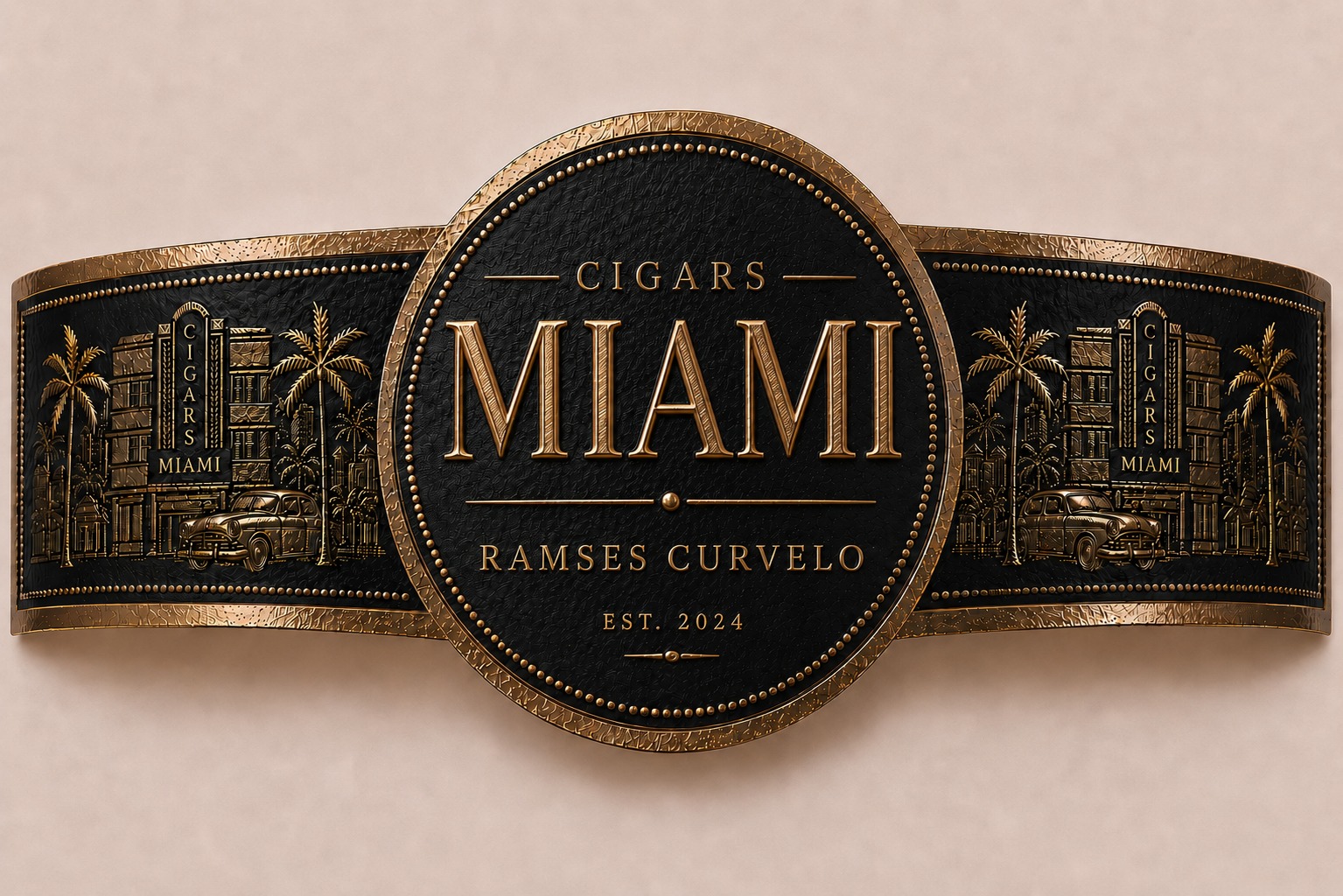 Cigars Miami band detail in gold and noir